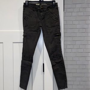 Army green cargo skinny jeans